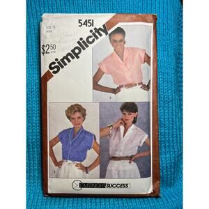 Simplicity Sewing Pattern 5451 blouse button down short sleeve size 16